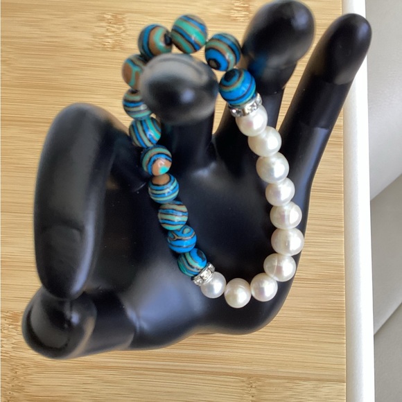 Malachite and AAA Pearl Bracelet - Picture 3 of 3